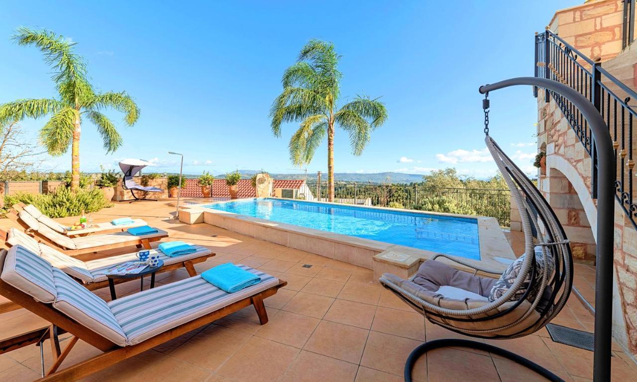 Steve Kois Villa Heated Pool Chania  ภายนอก รูปภาพ