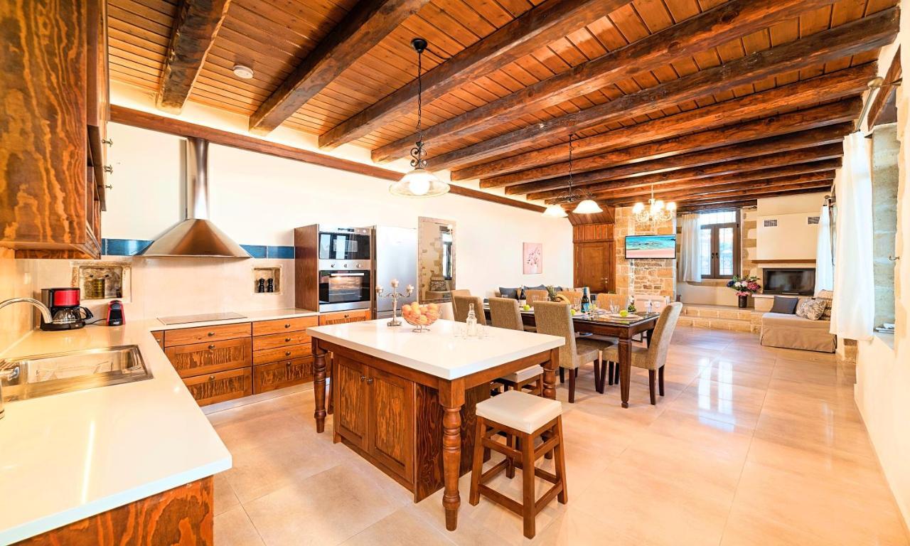 Steve Kois Villa Heated Pool Chania  ภายนอก รูปภาพ
